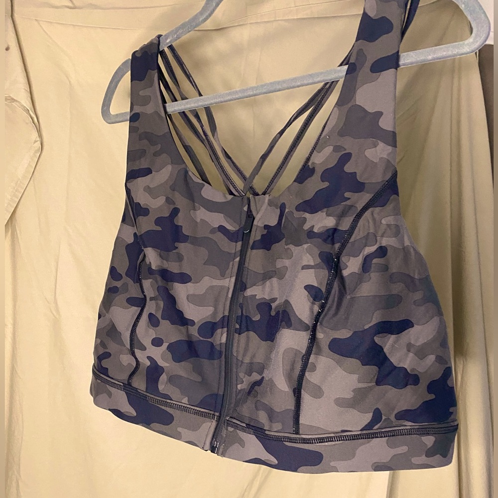 Happy camper by torrid work out zip up bralette camo